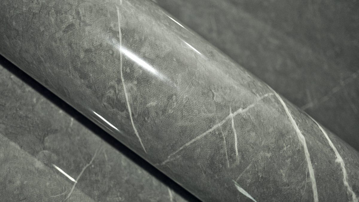 ПВХ-плёнка АДИЛЕТ Marble MA-03 Рейнир на изгибе - фото декора