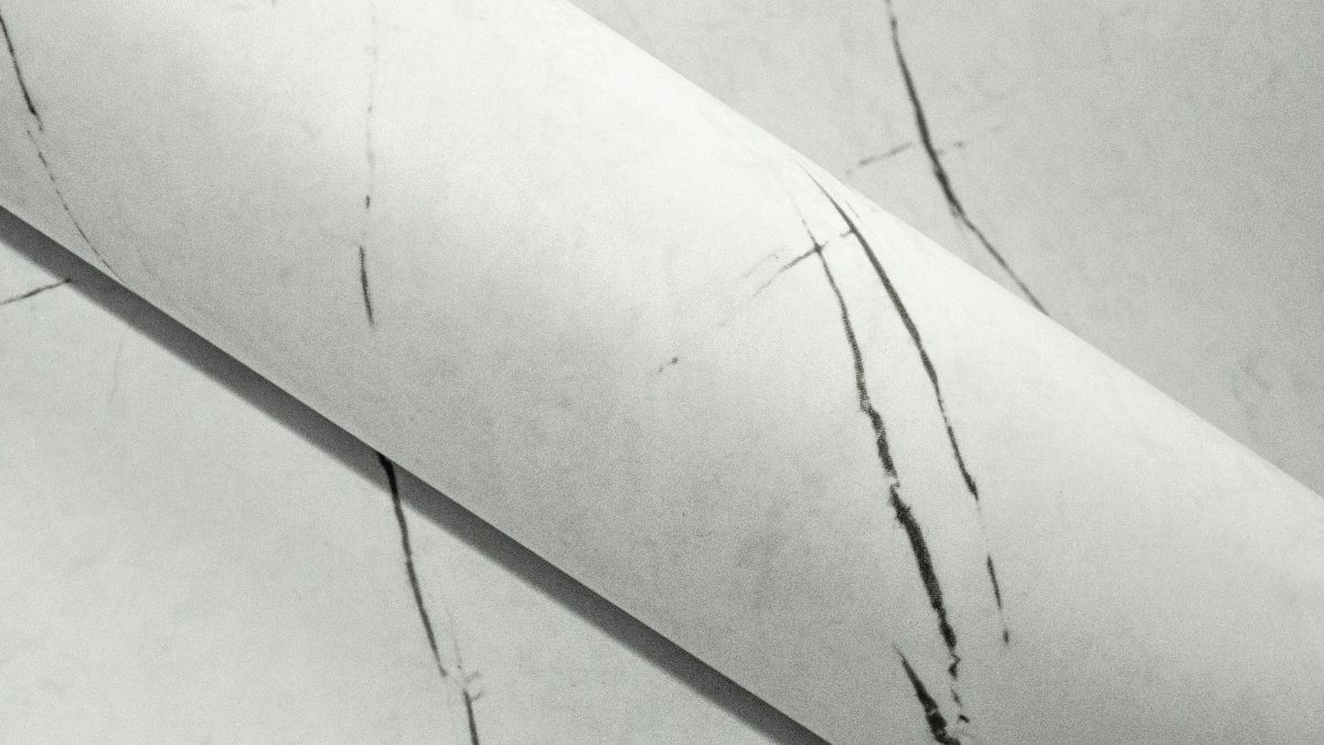 ПВХ-плёнка АДИЛЕТ Marble MA-09 Пилатус на изгибе - фото декора