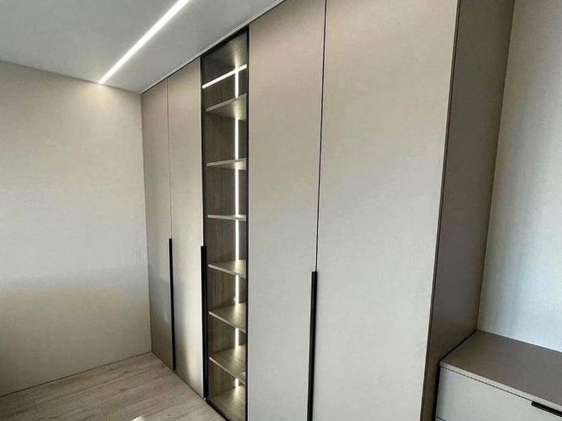 Книжные полки на заказ